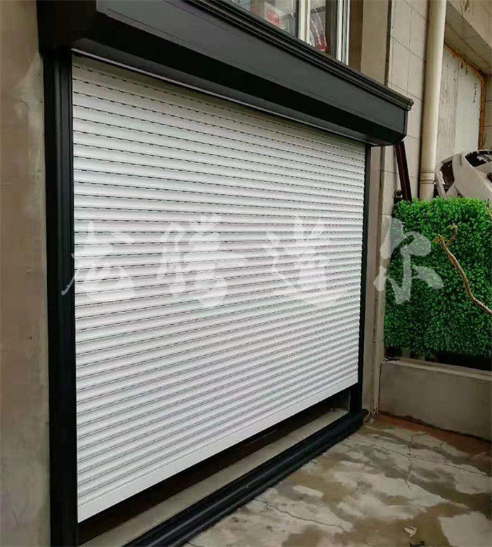 别墅卷帘门