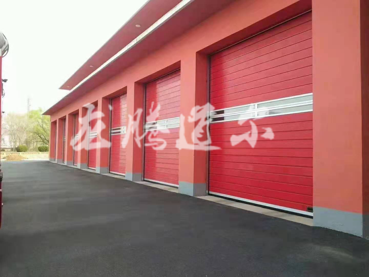 硬质涡轮快速门